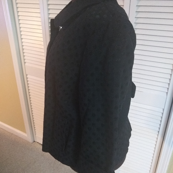 Jacket - Picture 3 of 4